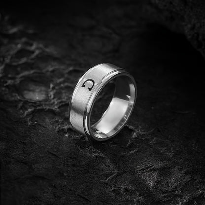 STAINLESS LETTER RING