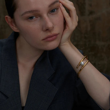 PEARL DUALITY BRACELET