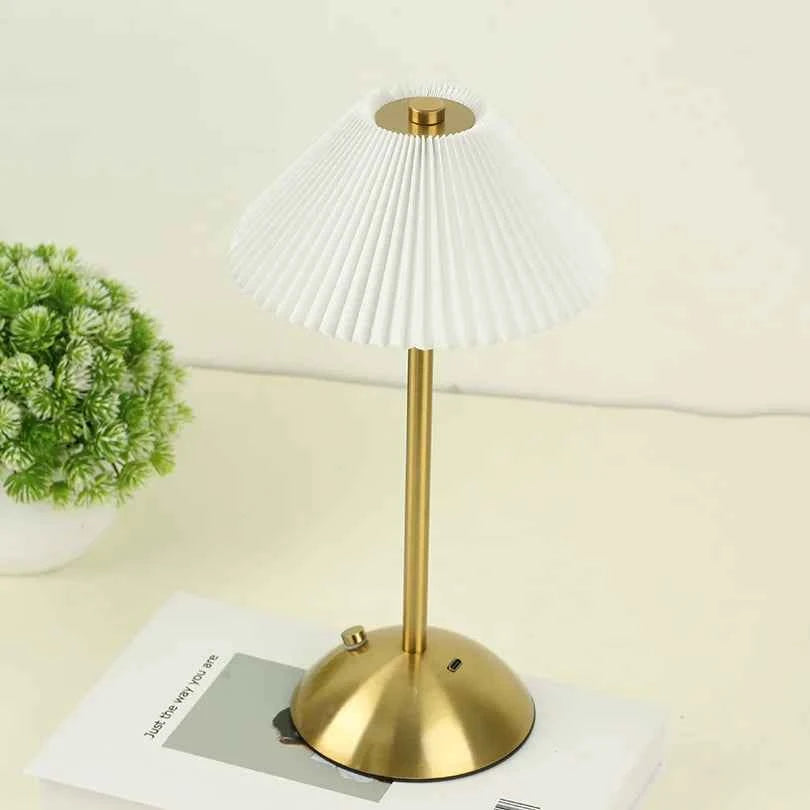 LED Table Lamp Creative Atmosphere Desk Lamp USB Rechargeable Table Lamp Vintage Bedroom Bedside Study Decorative Night Lights