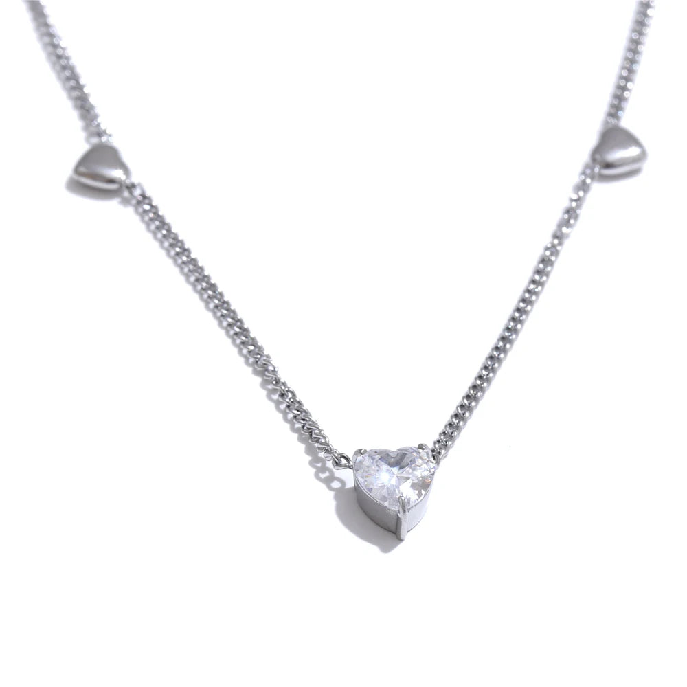 HEART AURA NECKLACE