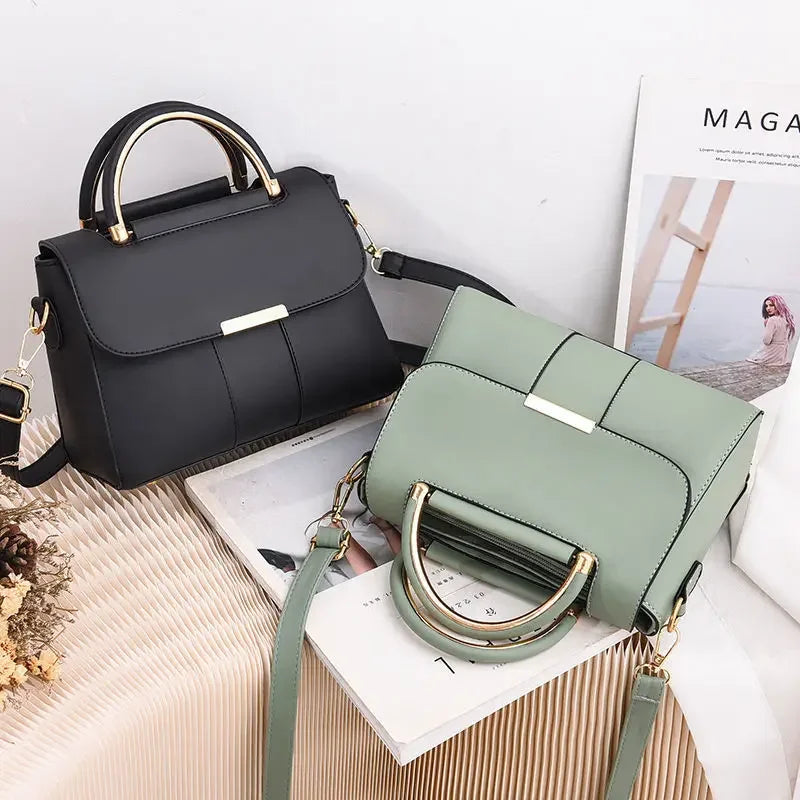 SMALL FASHIONABLE KOREAN-STYLE CROSSBODY BAG