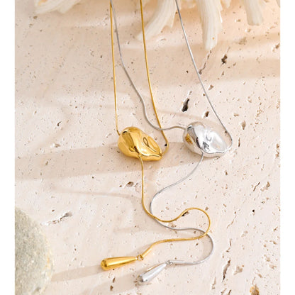 GEOMETRIC DRIFT NECKLACE