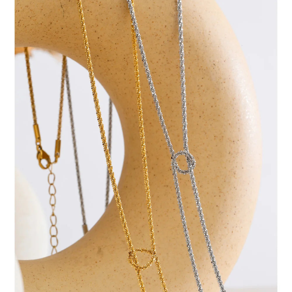 KNOT LUMIN NECKLACE