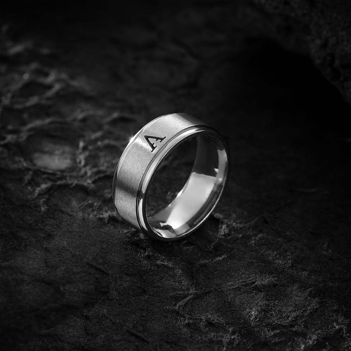 STAINLESS LETTER RING
