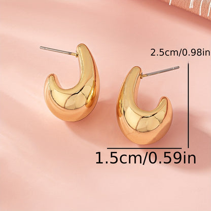 A Women's Fashion All-in-one C Earrings
